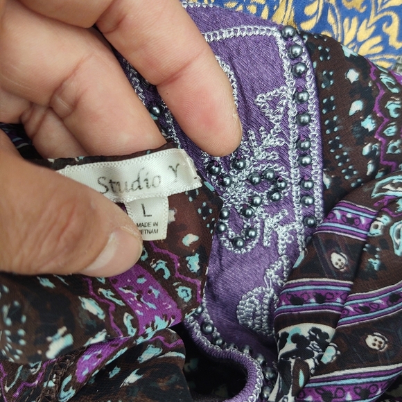 💥3/$20 Studio Y Gorgeous Semi Sheer Blouse Large! - Picture 8 of 10